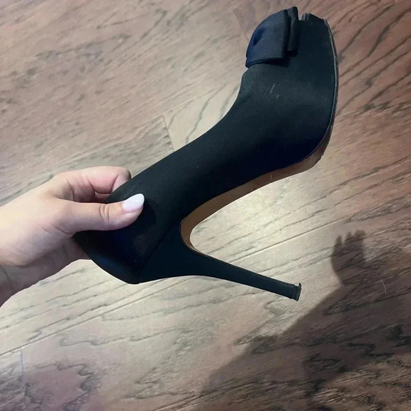 Dolce and Gabbana Pre Loved Size 5 Satin Heels - Picture 5 of 5